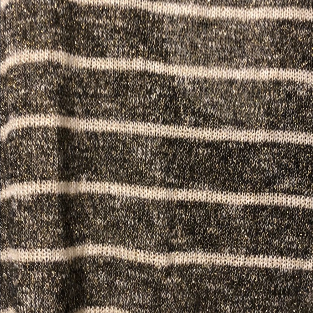 American Rag top - Picture 2 of 8